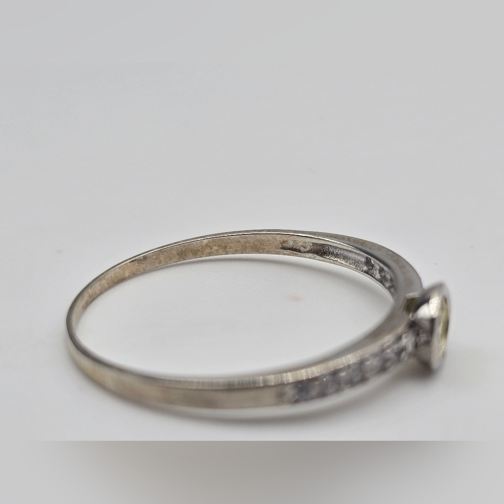 Sterling Silver Ring With Yellow Stone - Picture 6 of 8